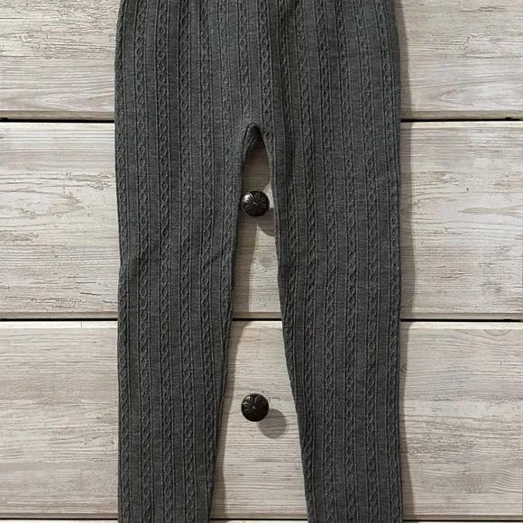 Gray Cable Knit Leggings - Picture 1 of 5
